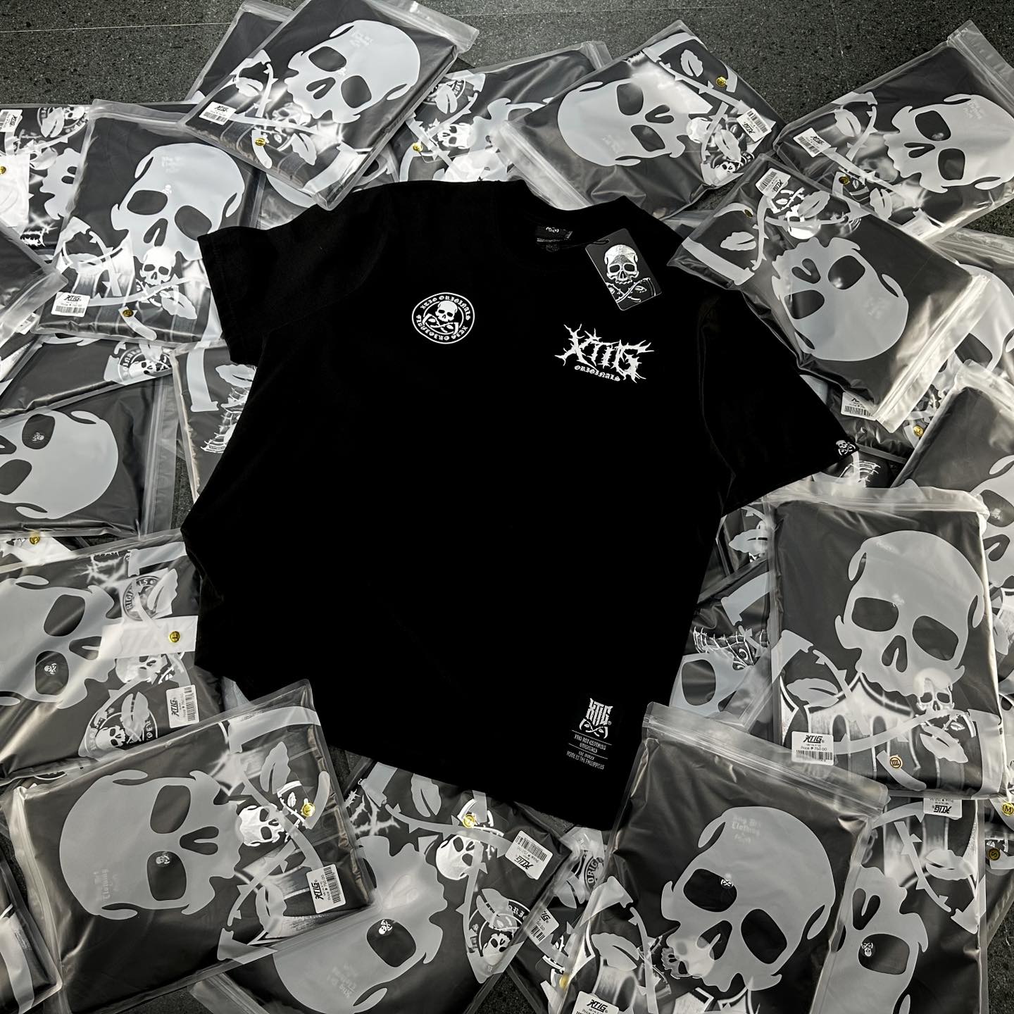XTIG® ORIGINALS - "RUNIX" - Unisex | Men | Women (OVERSIZED)