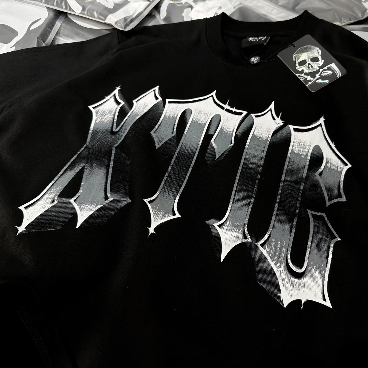 XTIG® ORIGINALS - "METALXTIG" - Unisex | Men | Women (OVERSIZED)