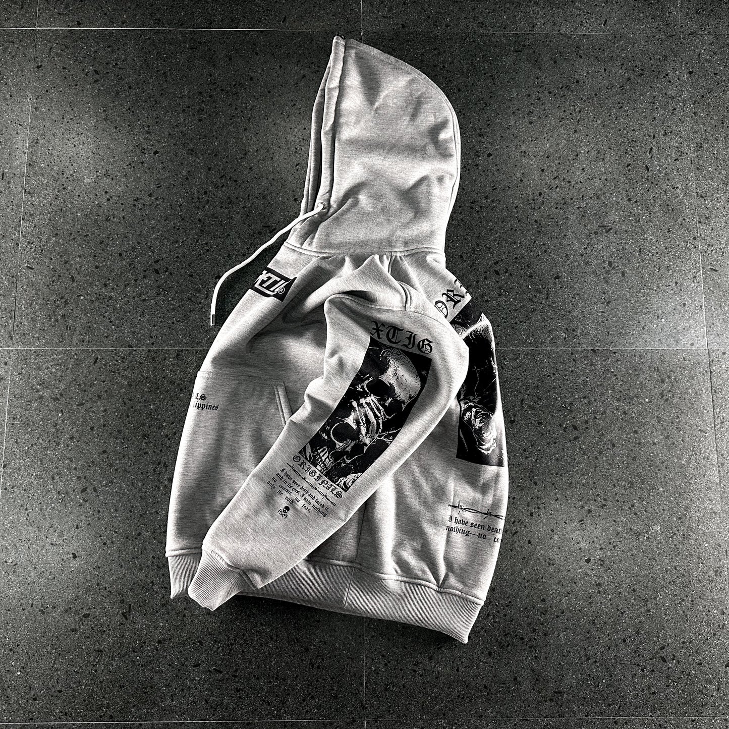 XTIG ORIGINALS  - "SKULLFEAR | HOODIE JACKET " - COLOR ASH GRAY | Unisex | Men | Women