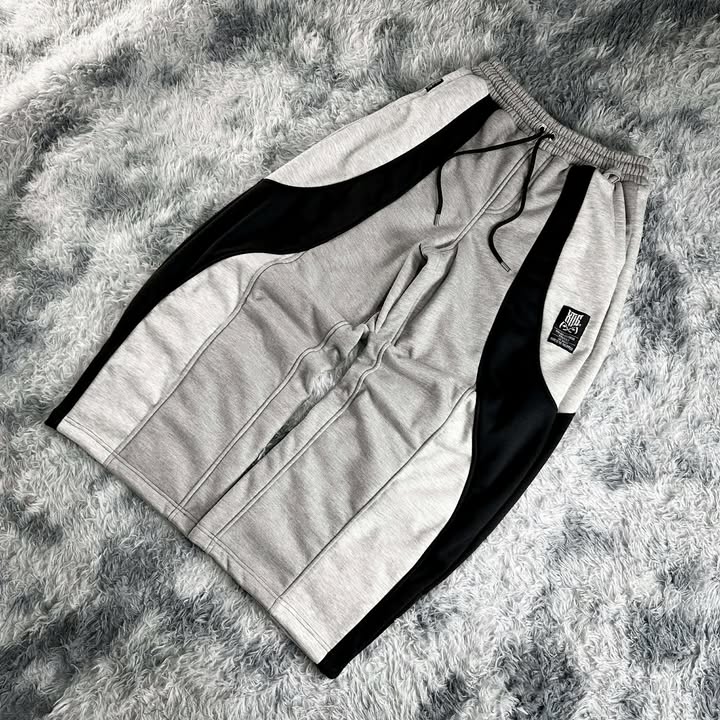 BRUISE | CURVED LEG SWEATPANTS