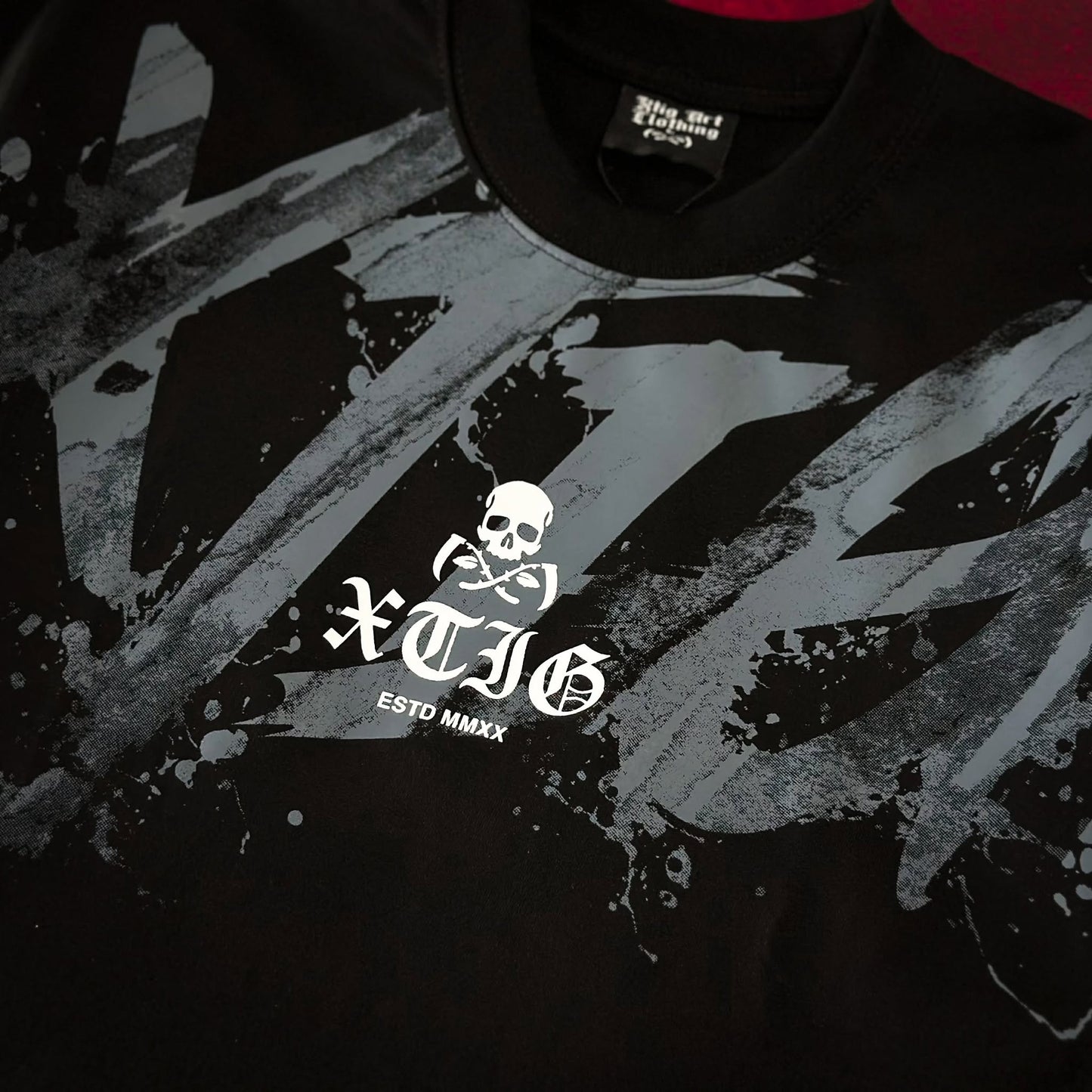 SLASH | TEE