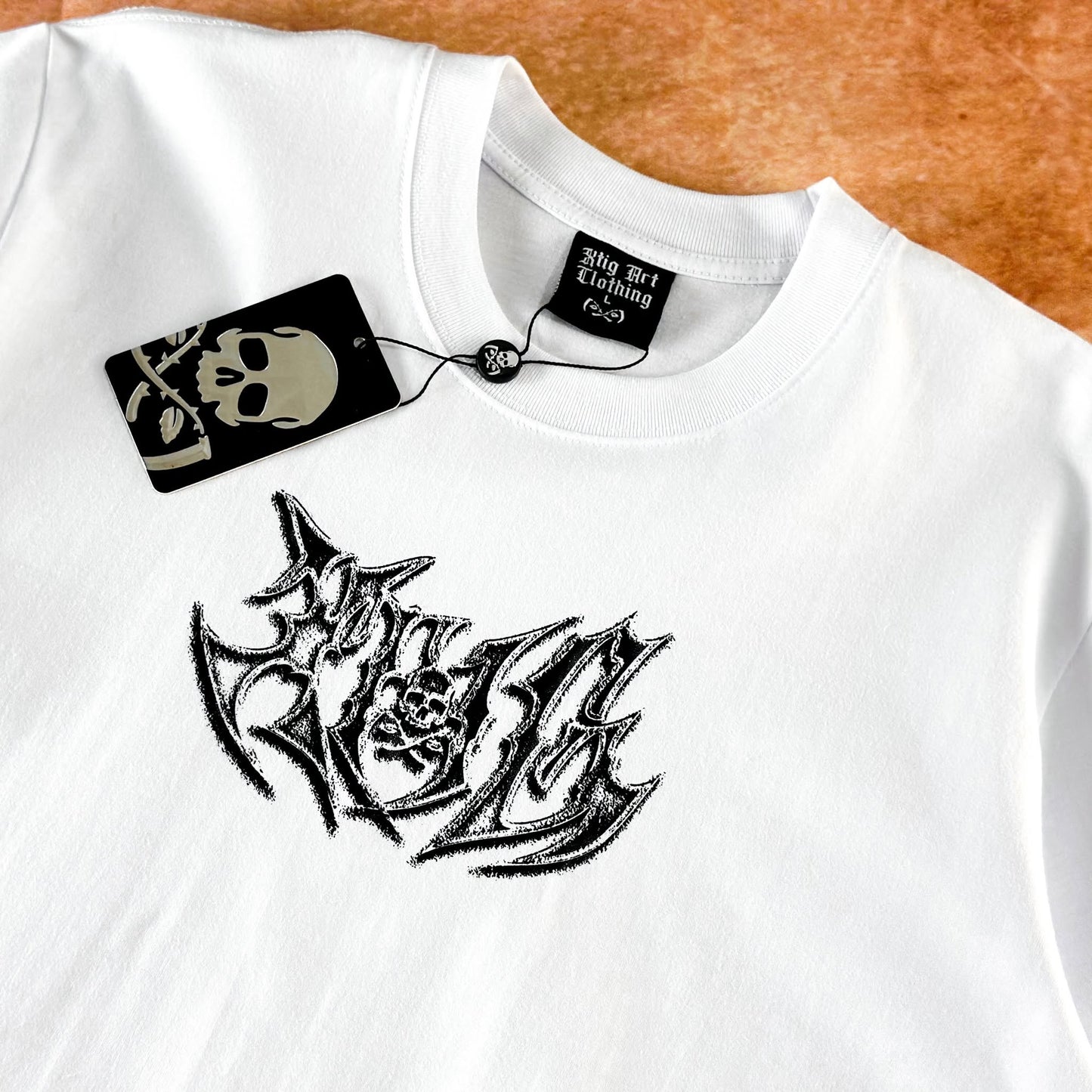 VEILBORN | TEE
