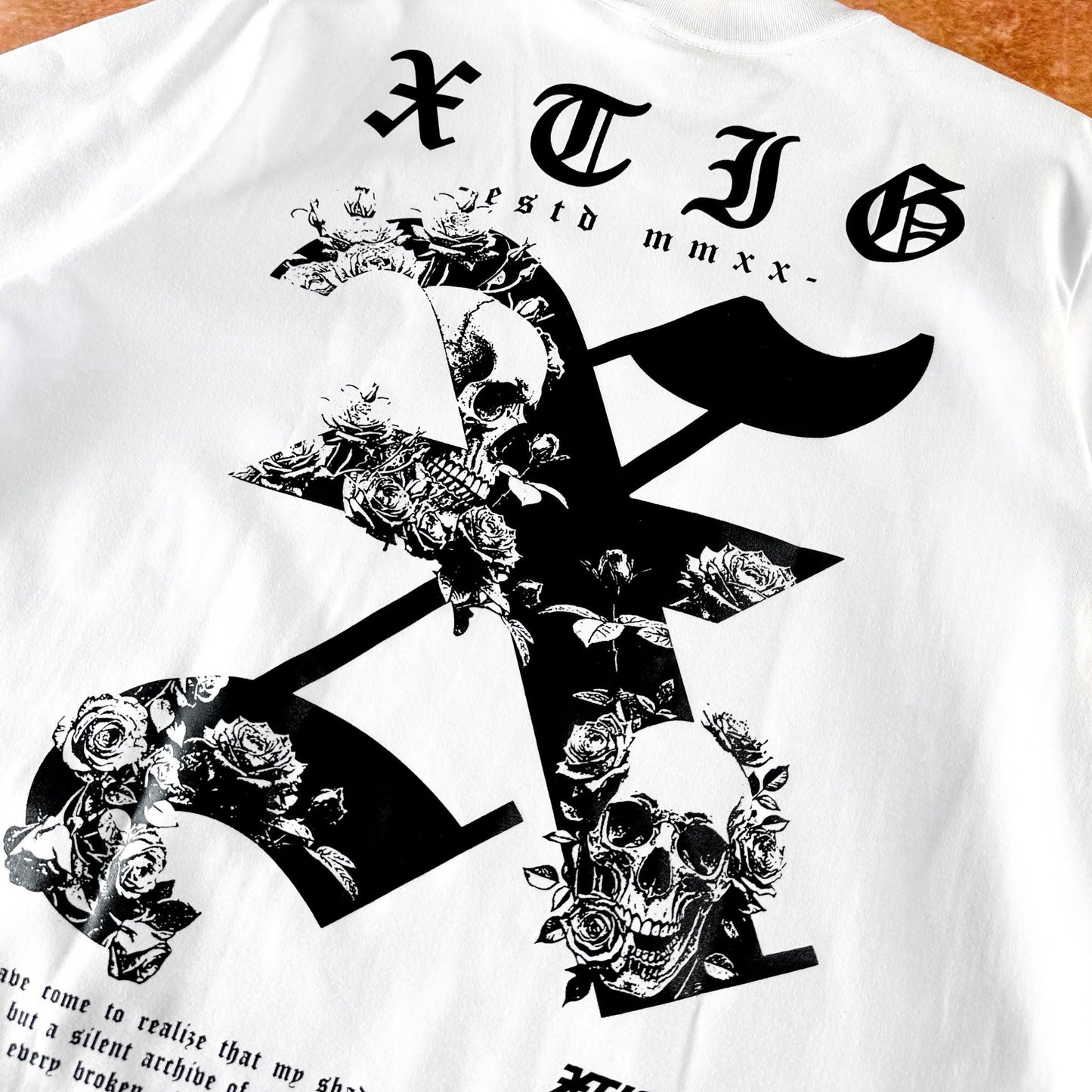 UMBRAX | TEE