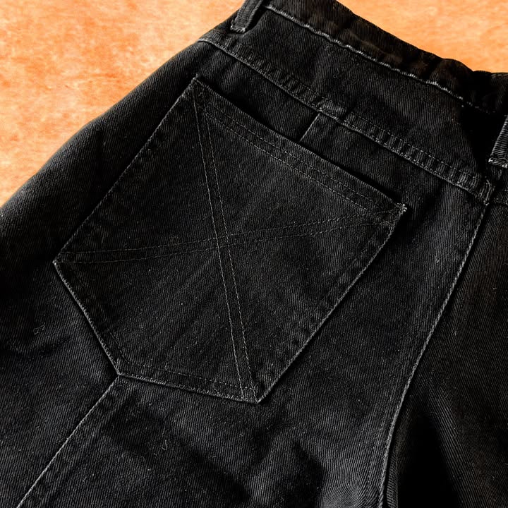 NOIR | WIDE CARGO SHORT | STONE WASH BLACK