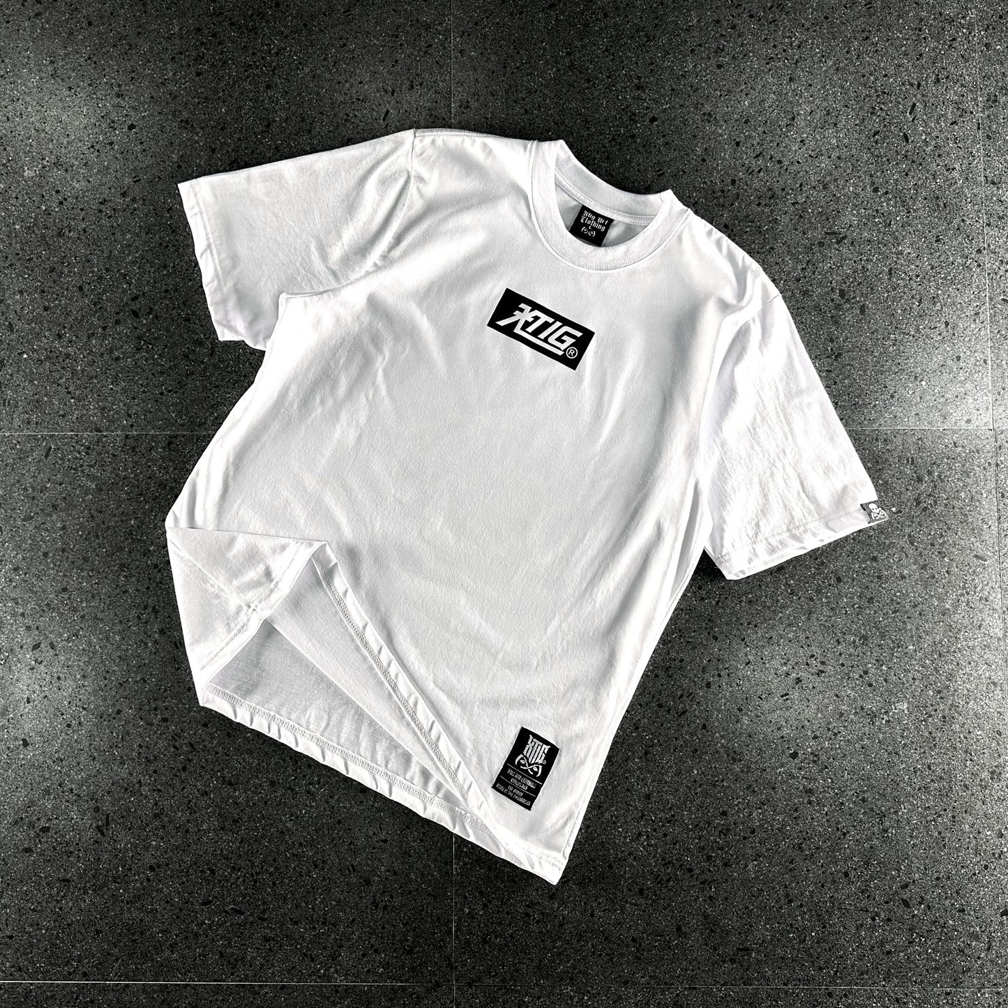 XTIG ORIGINALS - "SKULLFEAR" - Unisex | Men | Women (OVERSIZED)