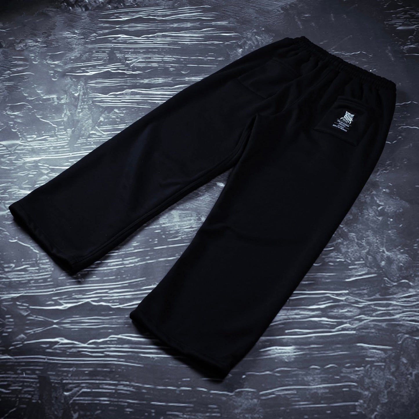 REQUIEM | WIDE SWEAT PANTS