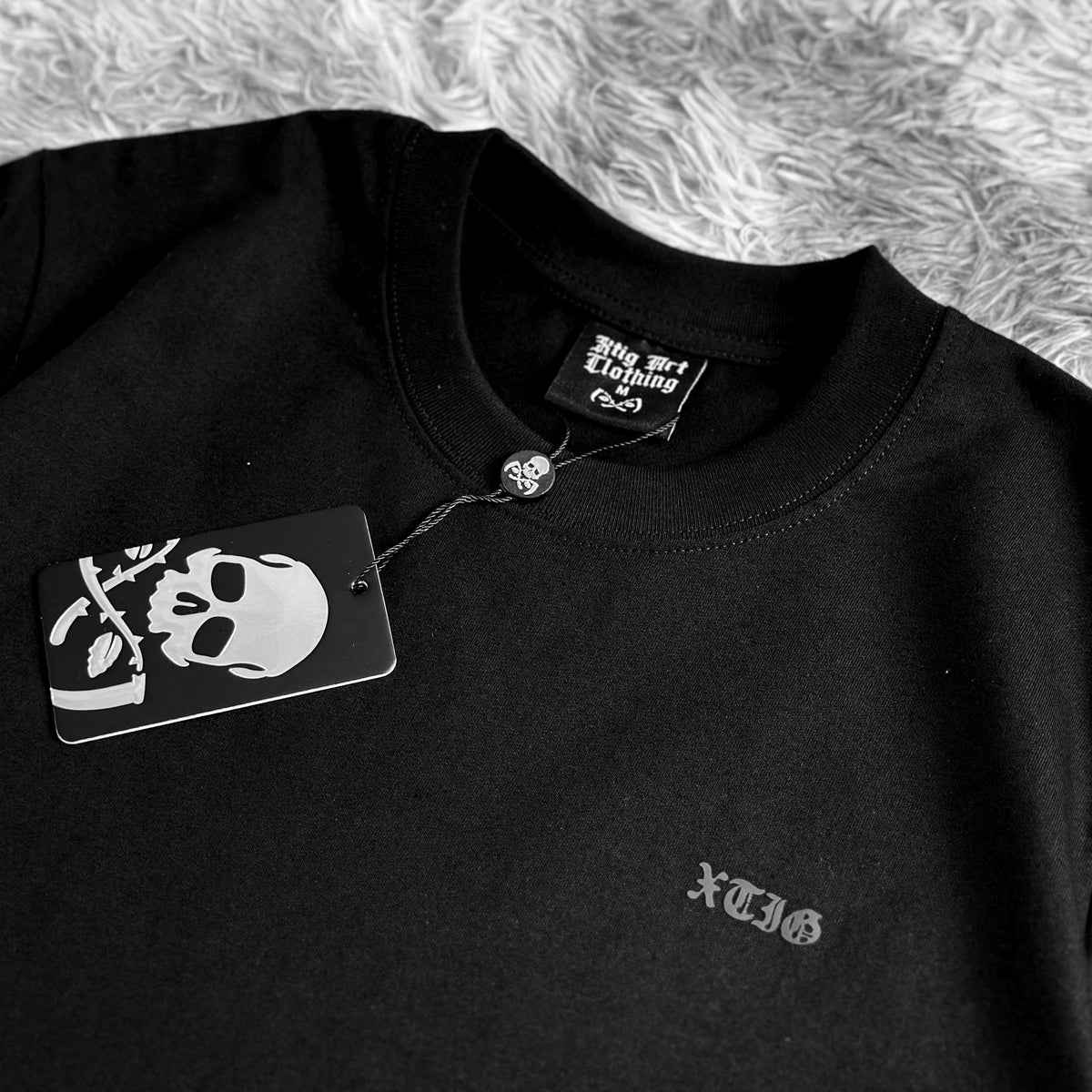 SOVRAN | TEE